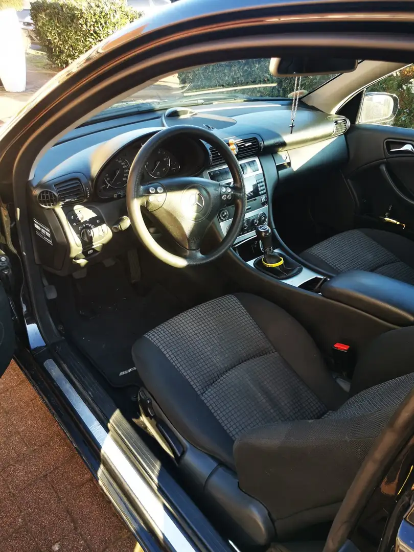 Mercedes-Benz C 220 CDI Sportcoupe tüv Schwarz - 2
