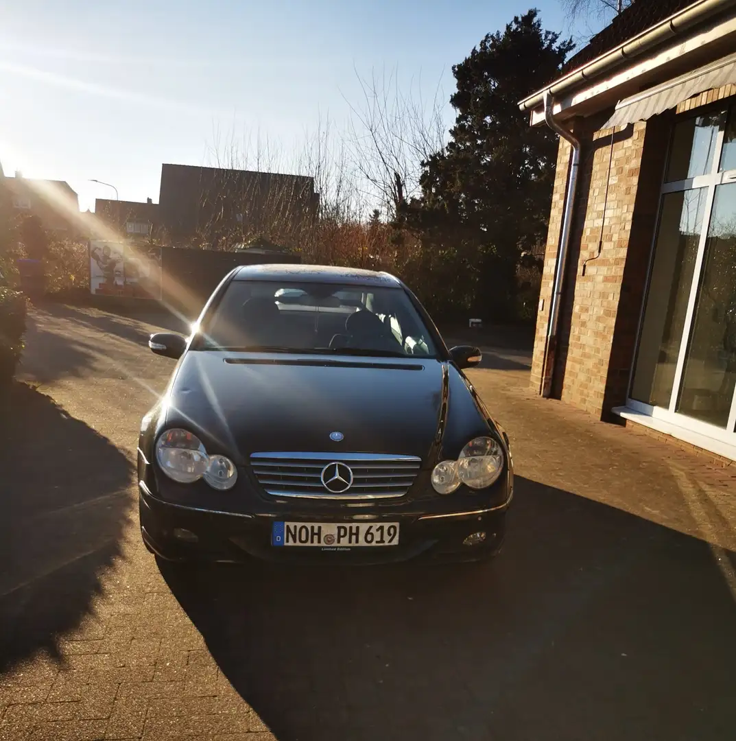 Mercedes-Benz C 220 CDI Sportcoupe tüv Schwarz - 1