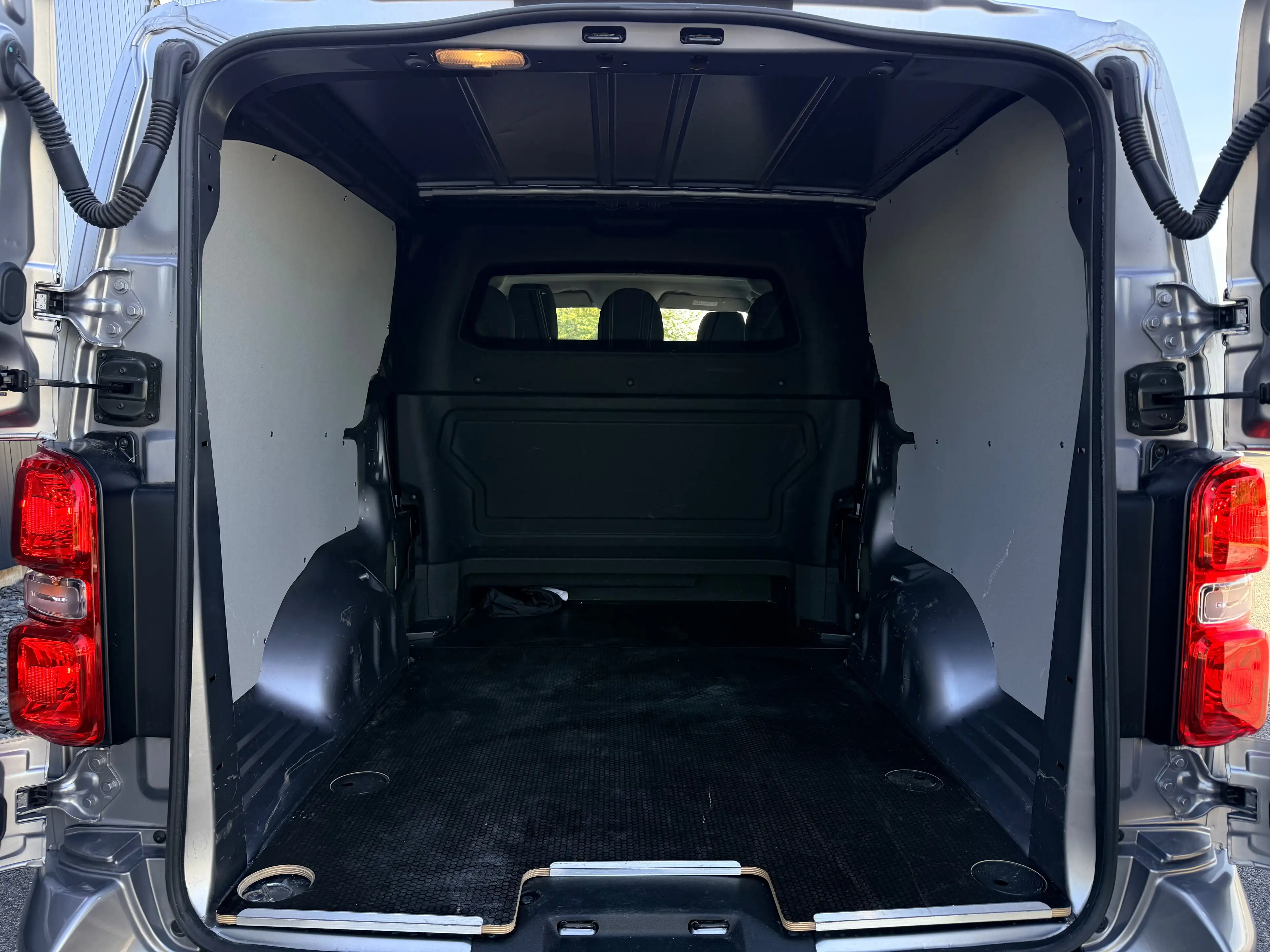 Toyota Proace 2.0 D-4D LONG CHASSIS 5PLACES GARANTIE 2035 TVA / BTW — photo 10