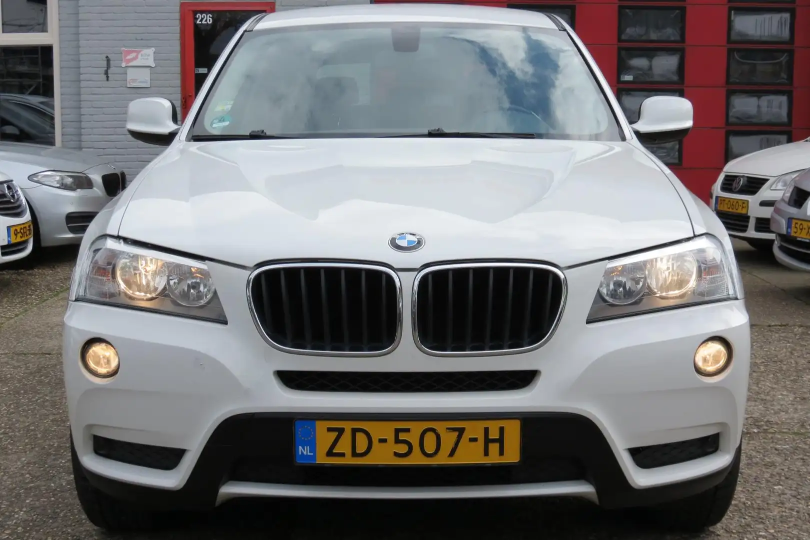 BMW X3 SDrive18d Executive.NAVI, PDC, CR CONTROL Wit - 2