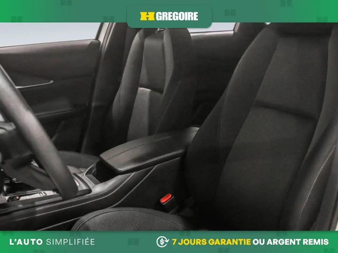 Mazda CX-30 снимка Mazda CX-30