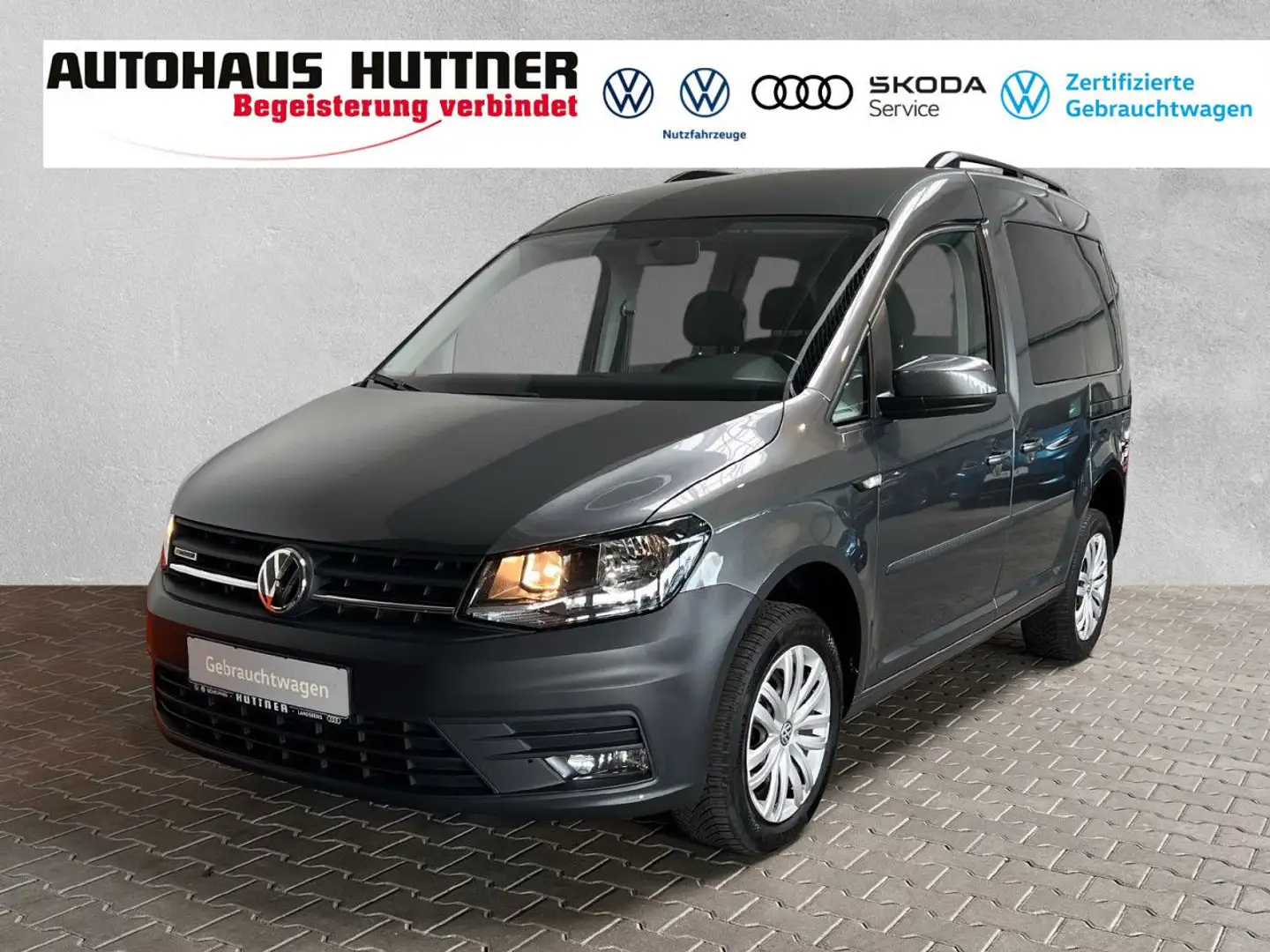 Volkswagen Caddy TRENDLINE 2.0 TDI SCR 4M PDC NAVI Bluetooth Gris - 1