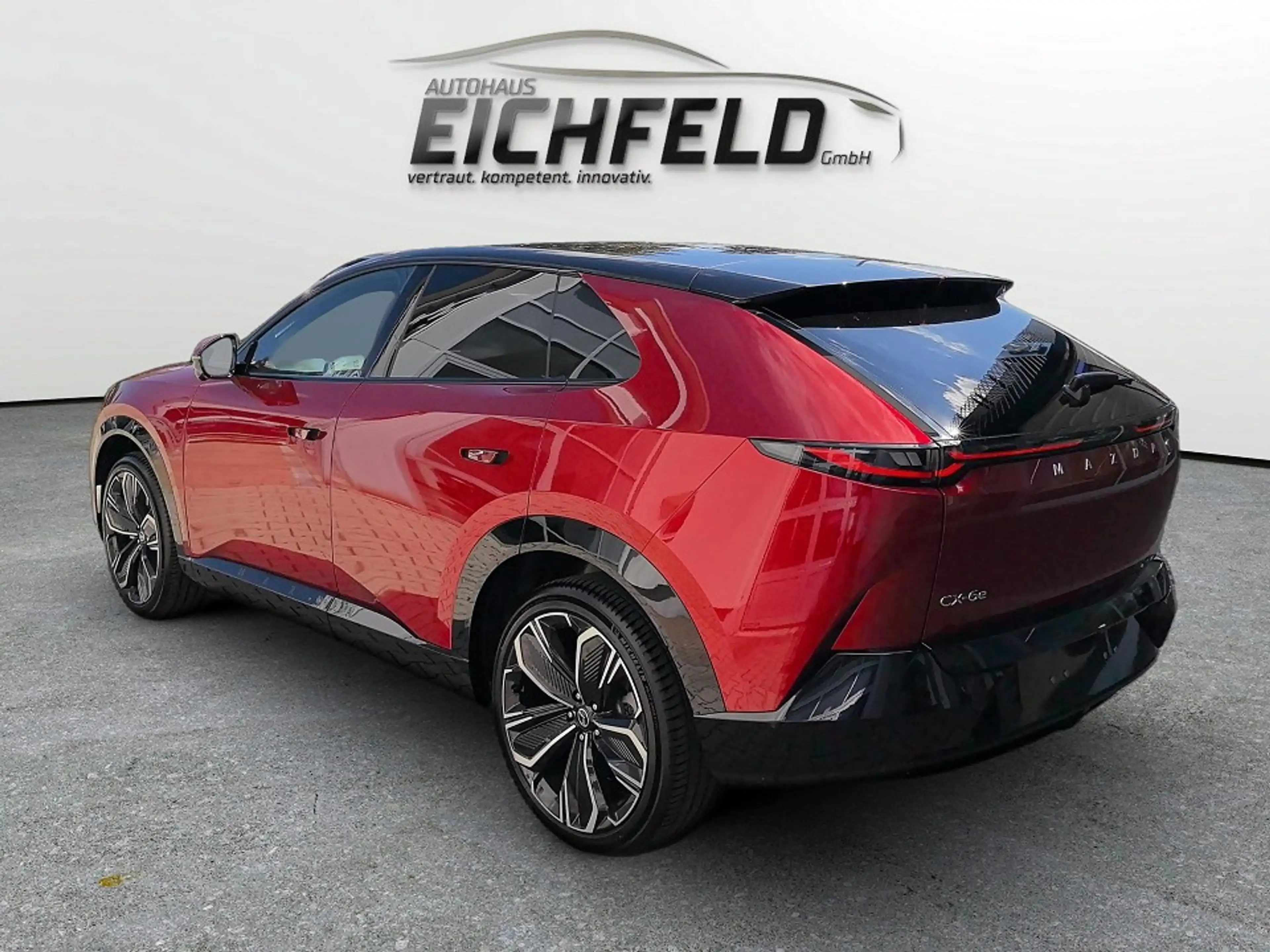 Mazda CX-6e EV 258ps — photo 3