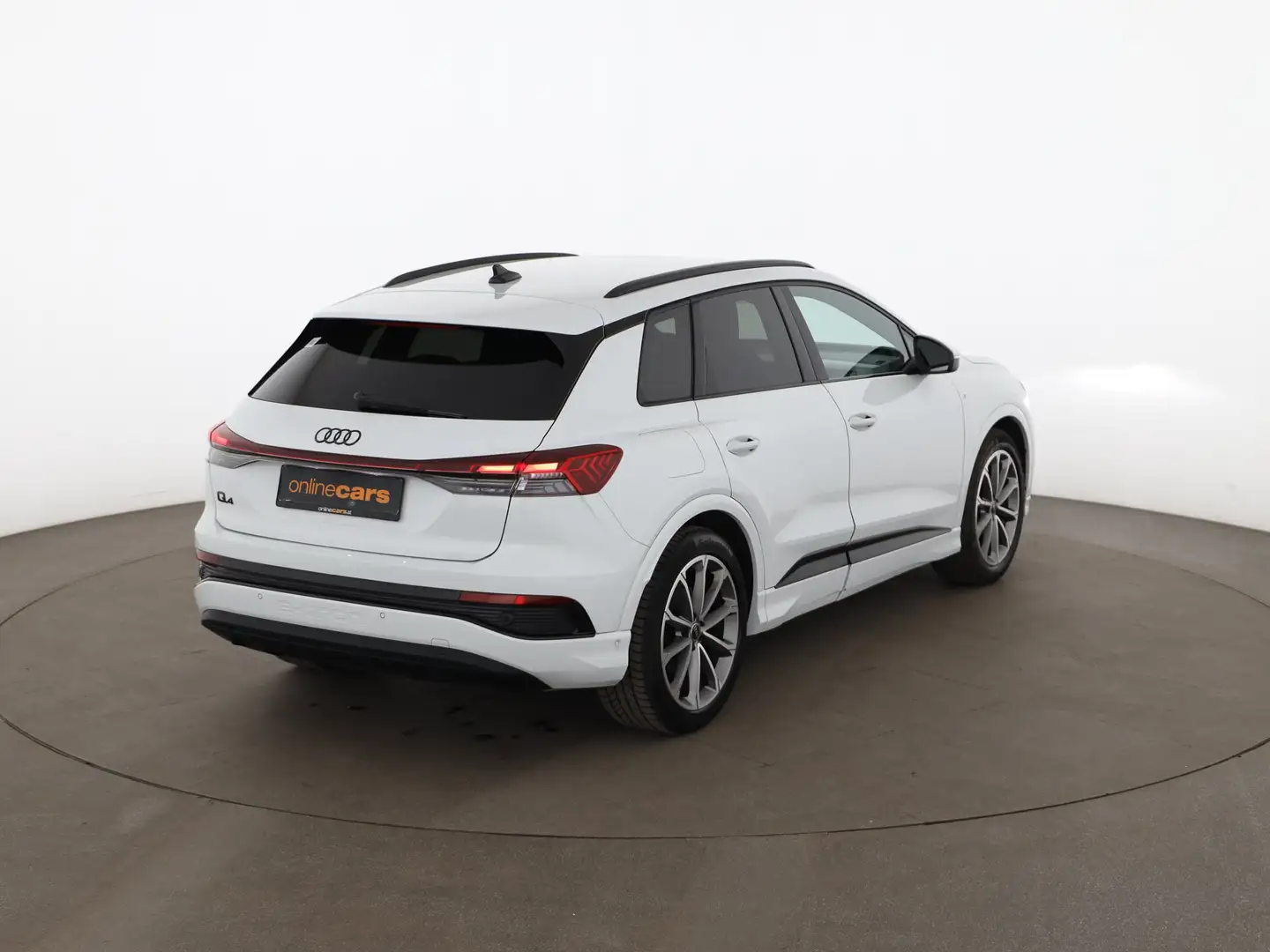 Audi Q4 e-tron 40 S-Line 82kWh Aut LED HEAD-UP RADAR Weiß - 2