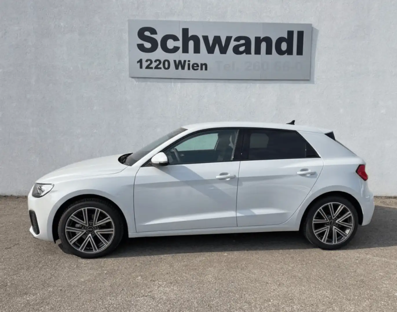 Audi A1 30 TFSI intense Weiß - 1
