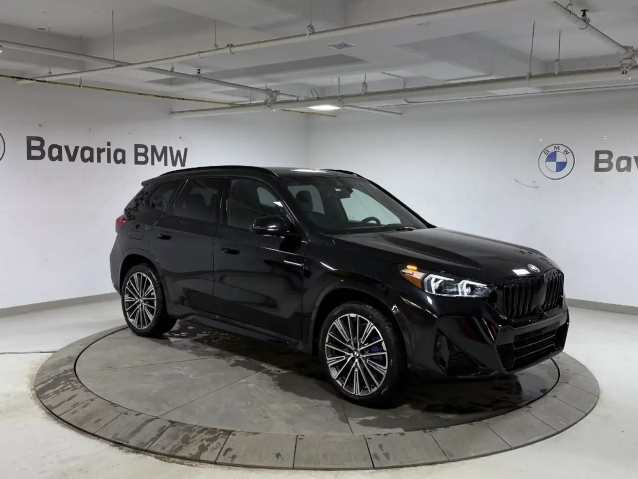 BMW X1 снимка BMW X1