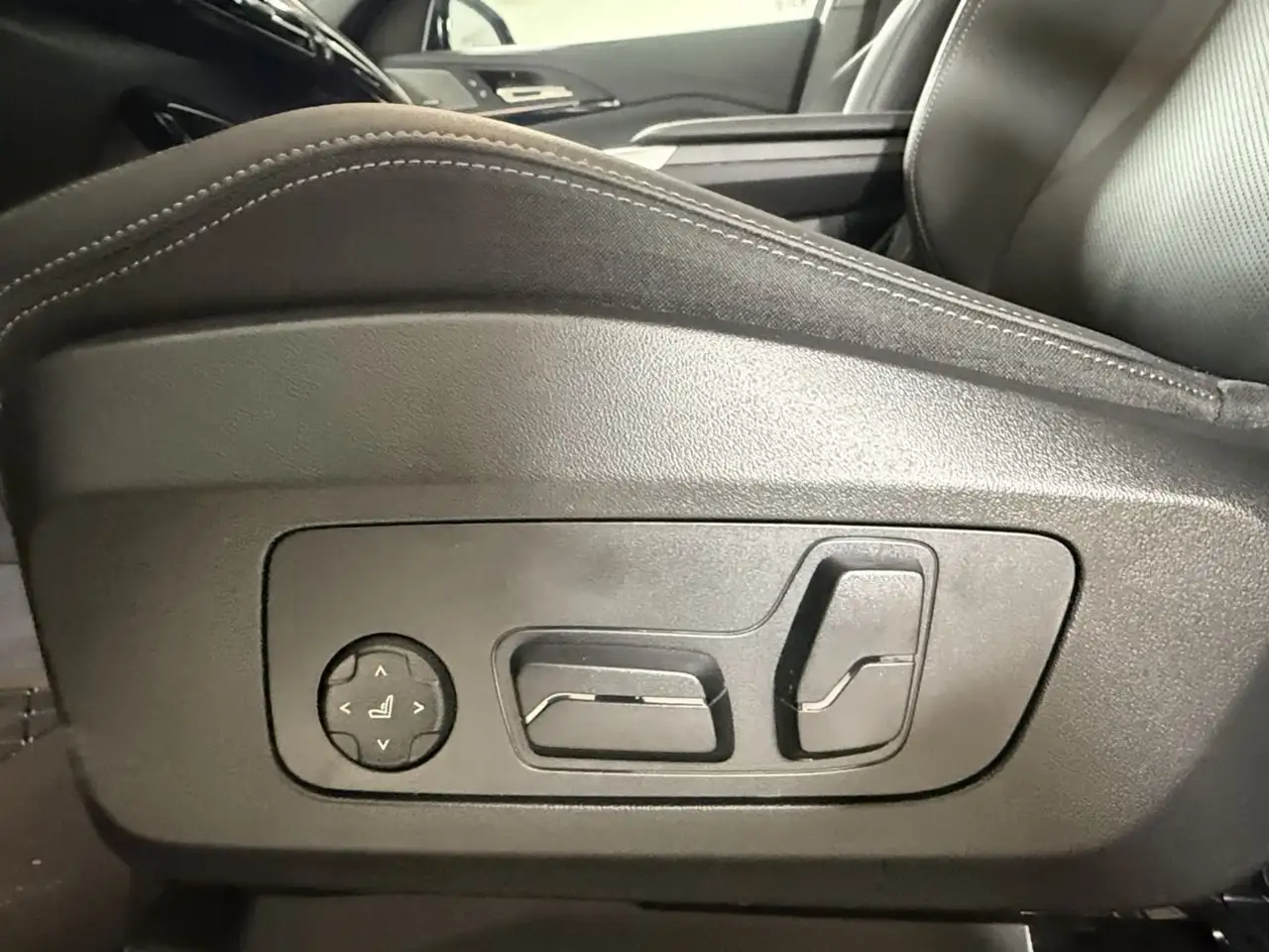BMW X1 снимка BMW X1