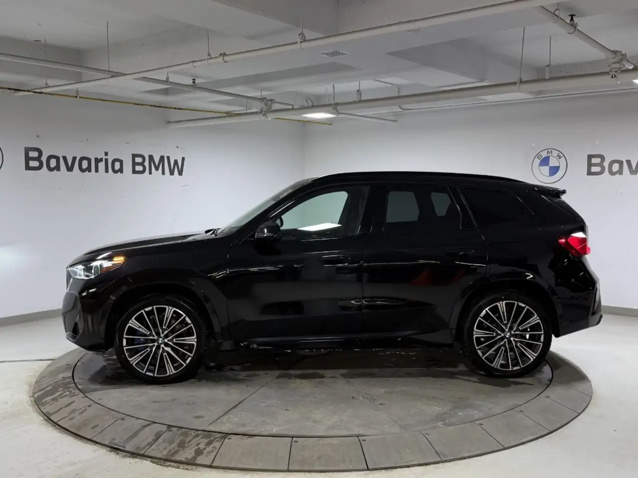BMW X1 снимка BMW X1