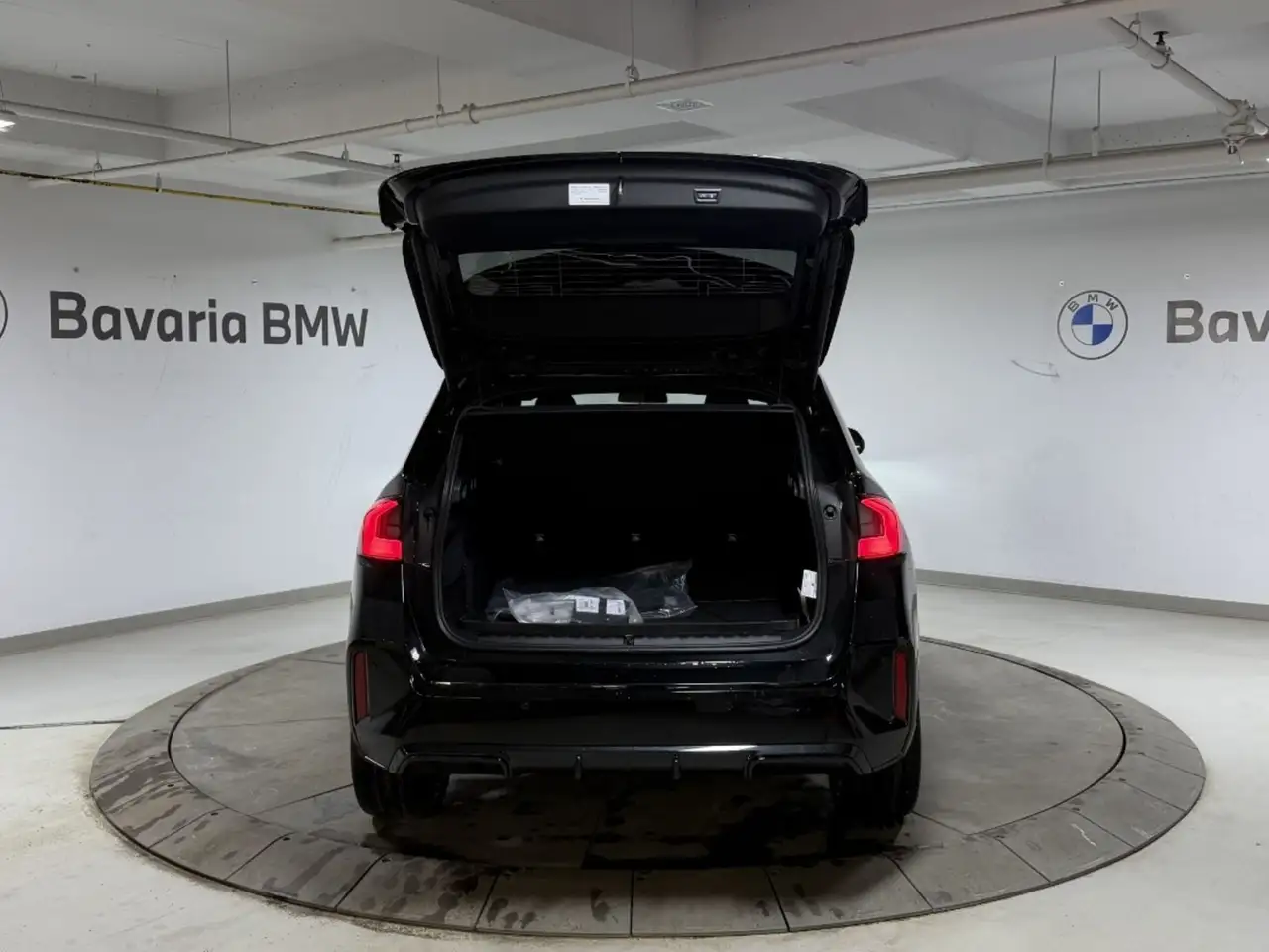 BMW X1 снимка BMW X1