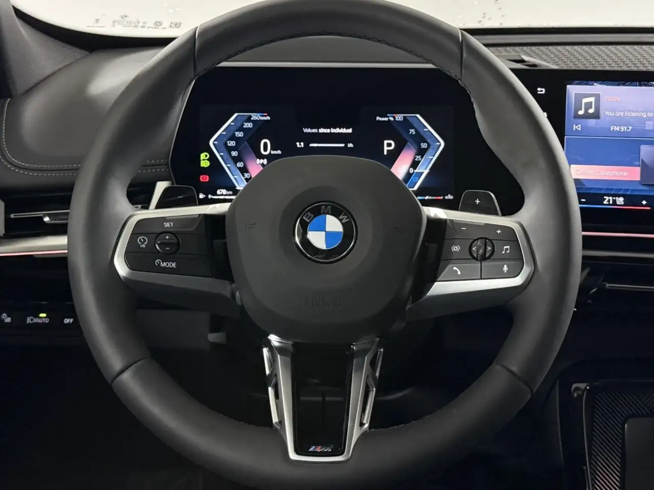 BMW X1 снимка BMW X1