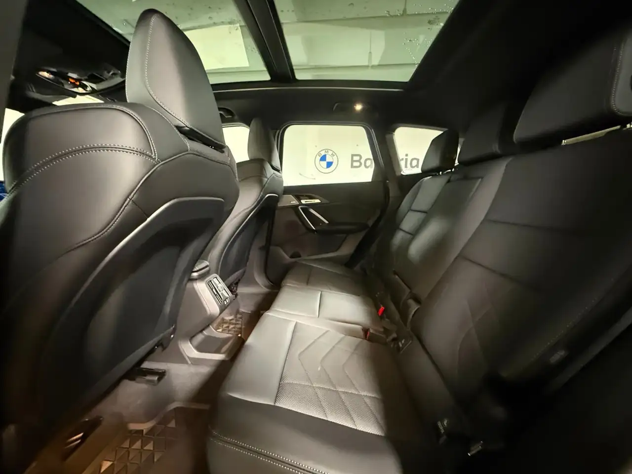 BMW X1 снимка BMW X1