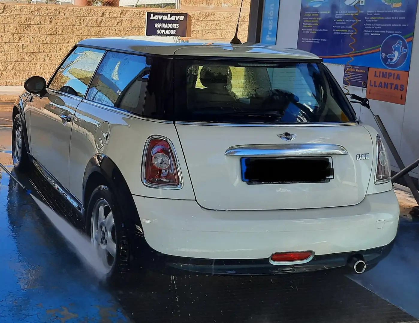 MINI One Mini One One - 2