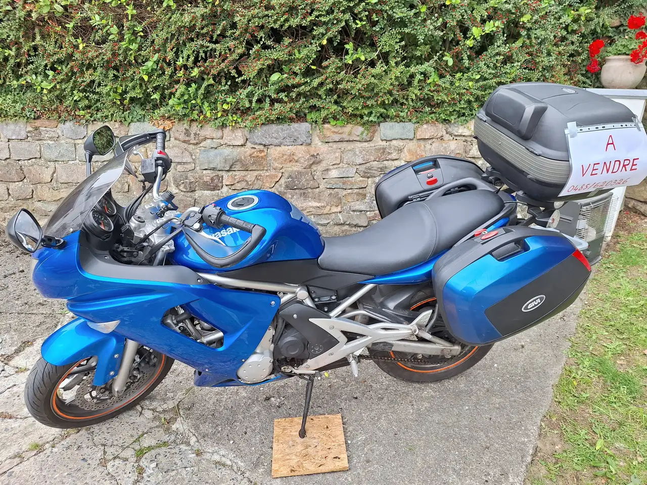 Kawasaki ER - 6 F