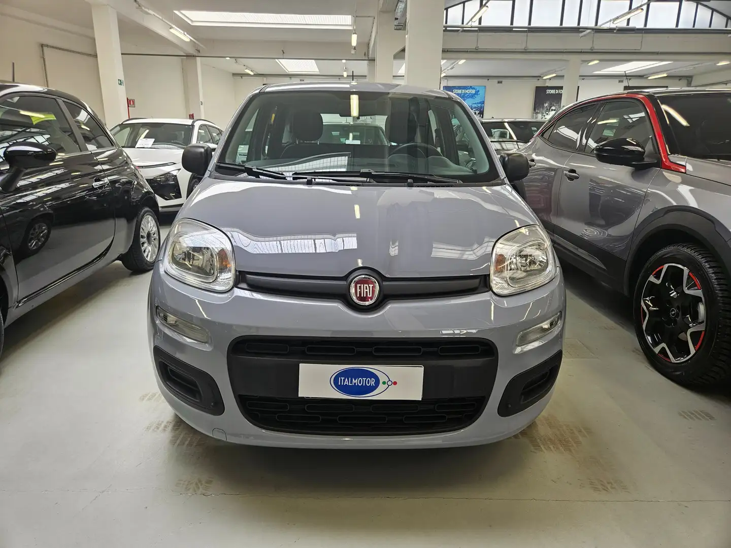 Fiat New Panda Panda 1.0 hybrid Easy 70cv Gris - 2