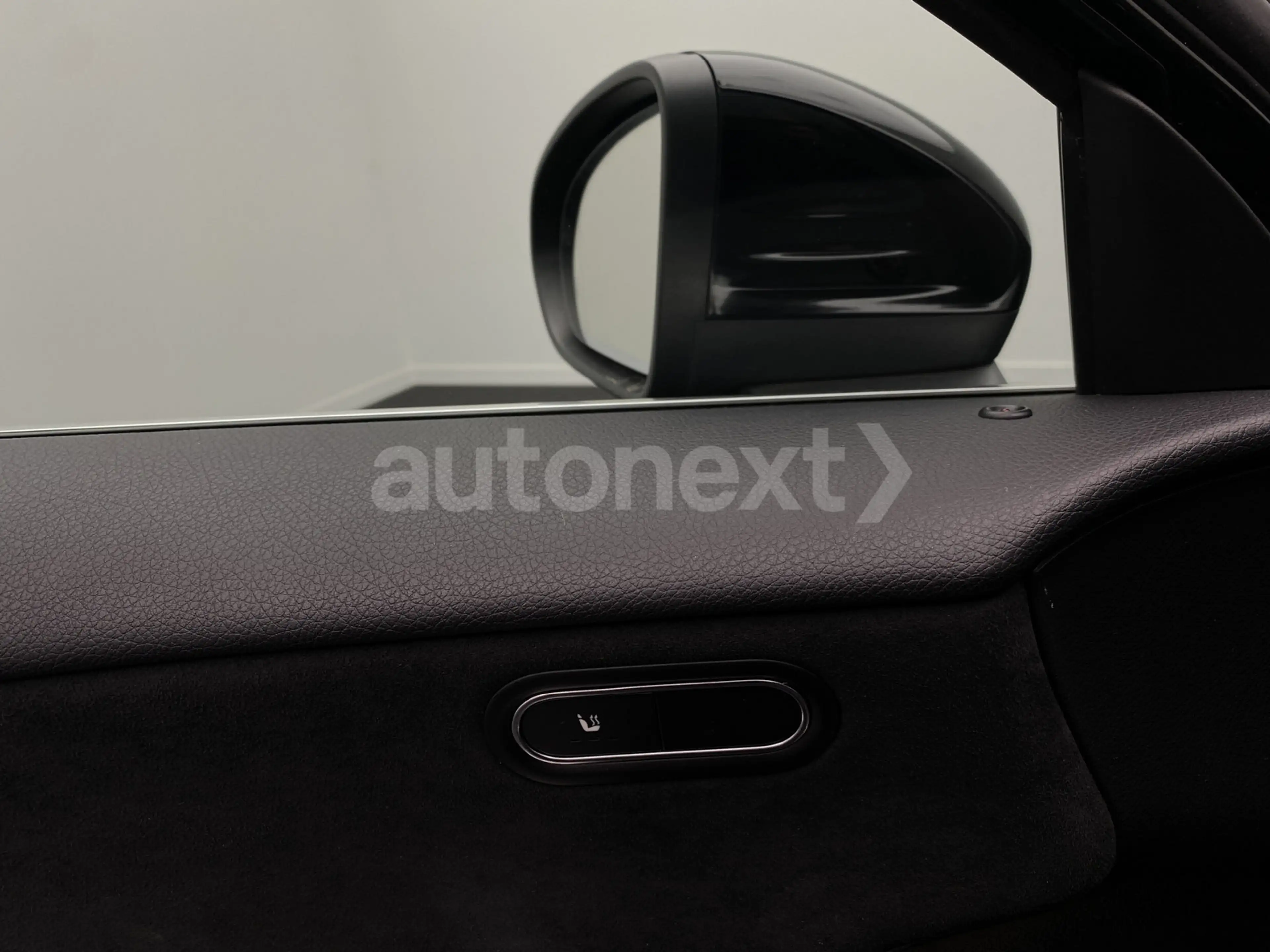 Mercedes-Benz A 250 e Limo *2x AMG Line* Panorama+Head-Up (0418) — photo 24