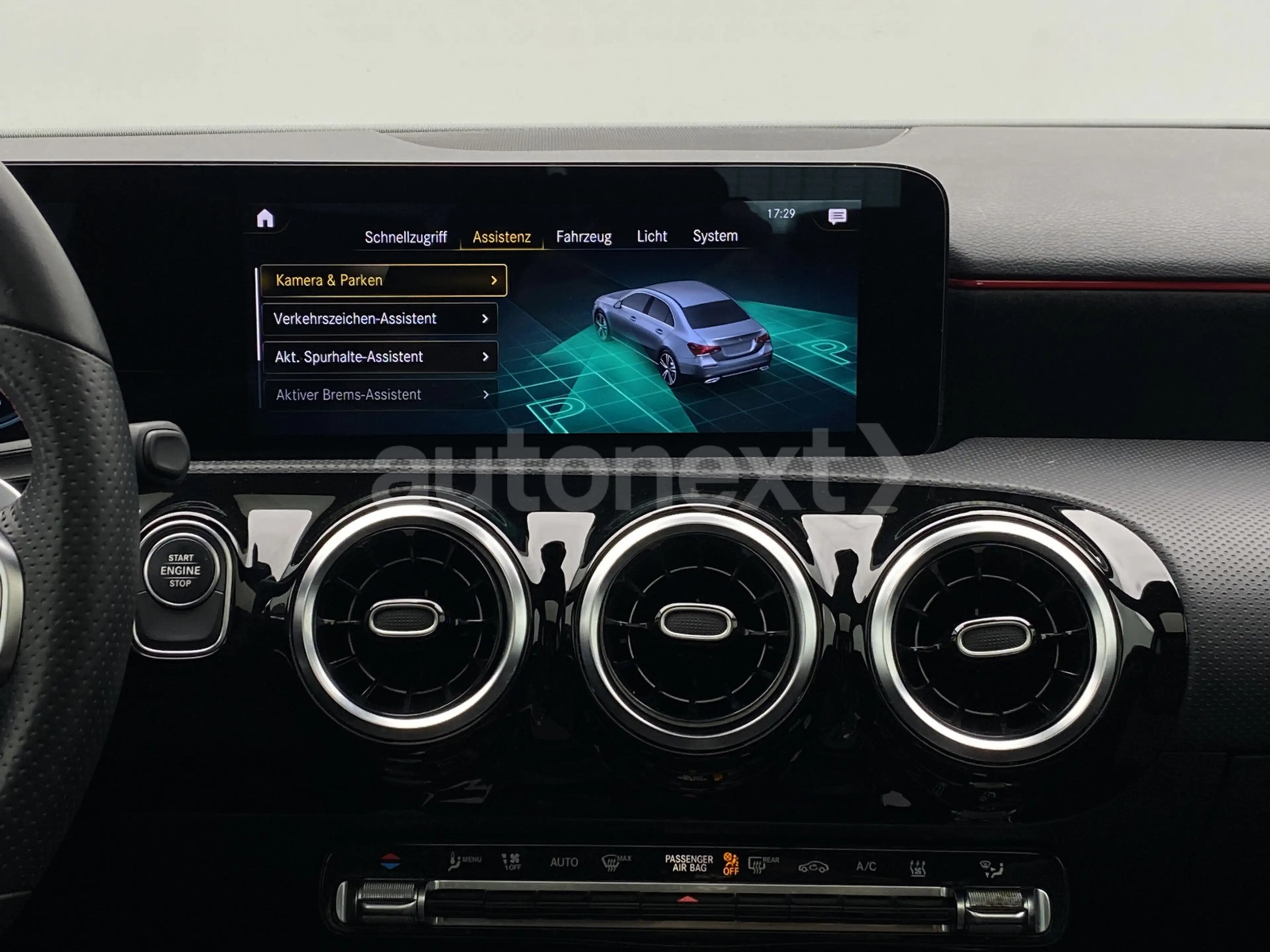 Mercedes-Benz A 250 e Limo *2x AMG Line* Panorama+Head-Up (0418) — photo 23