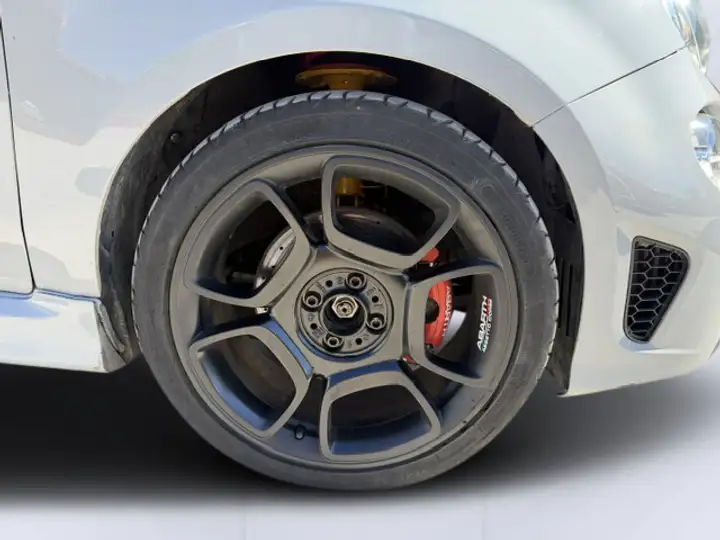 Abarth 595 1.4 T-Jet Pista 2018, foto 9