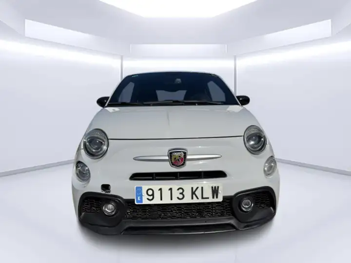 Abarth 595 1.4 T-Jet Pista 2018, foto 2