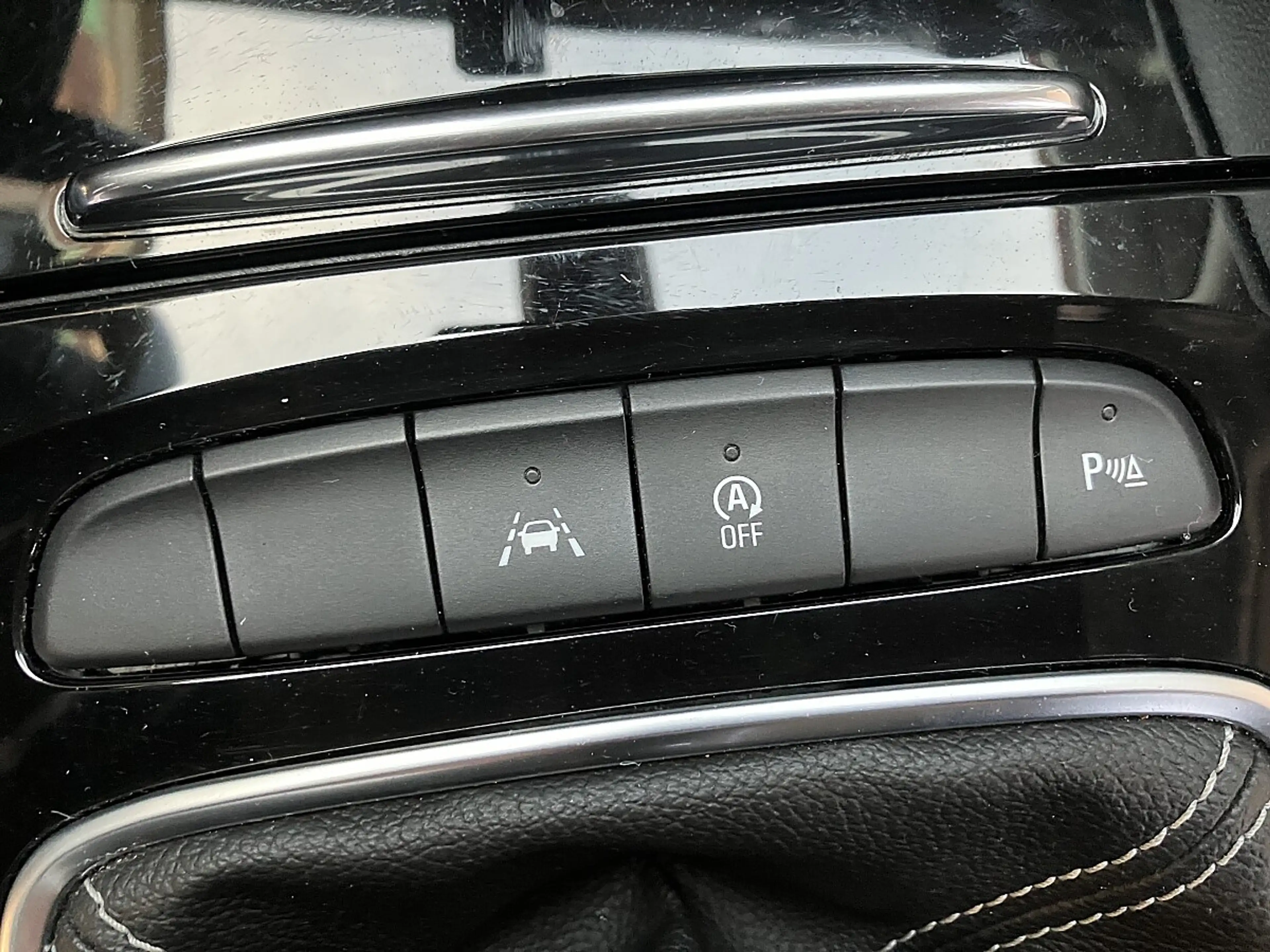 Opel Insignia 1.5 Turbo Innovation — photo 11