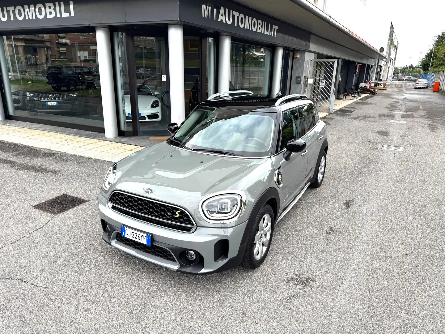 MINI Countryman SE Countryman 1.5 Cooper SE Plug-In All4 Business Gris - 2