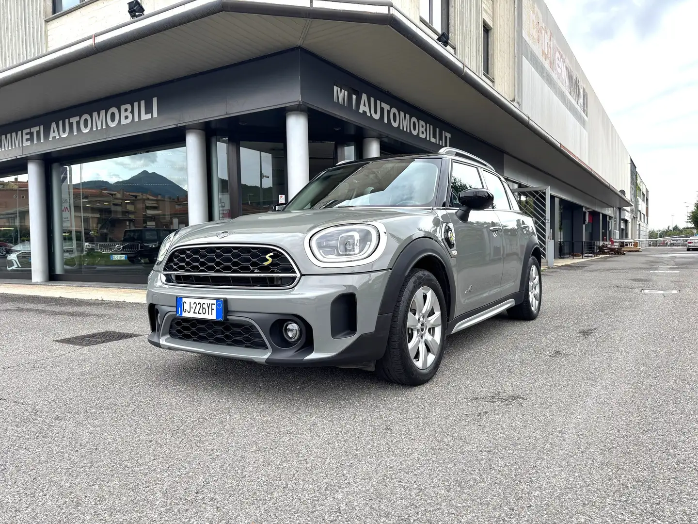 MINI Countryman SE Countryman 1.5 Cooper SE Plug-In All4 Business Gris - 1