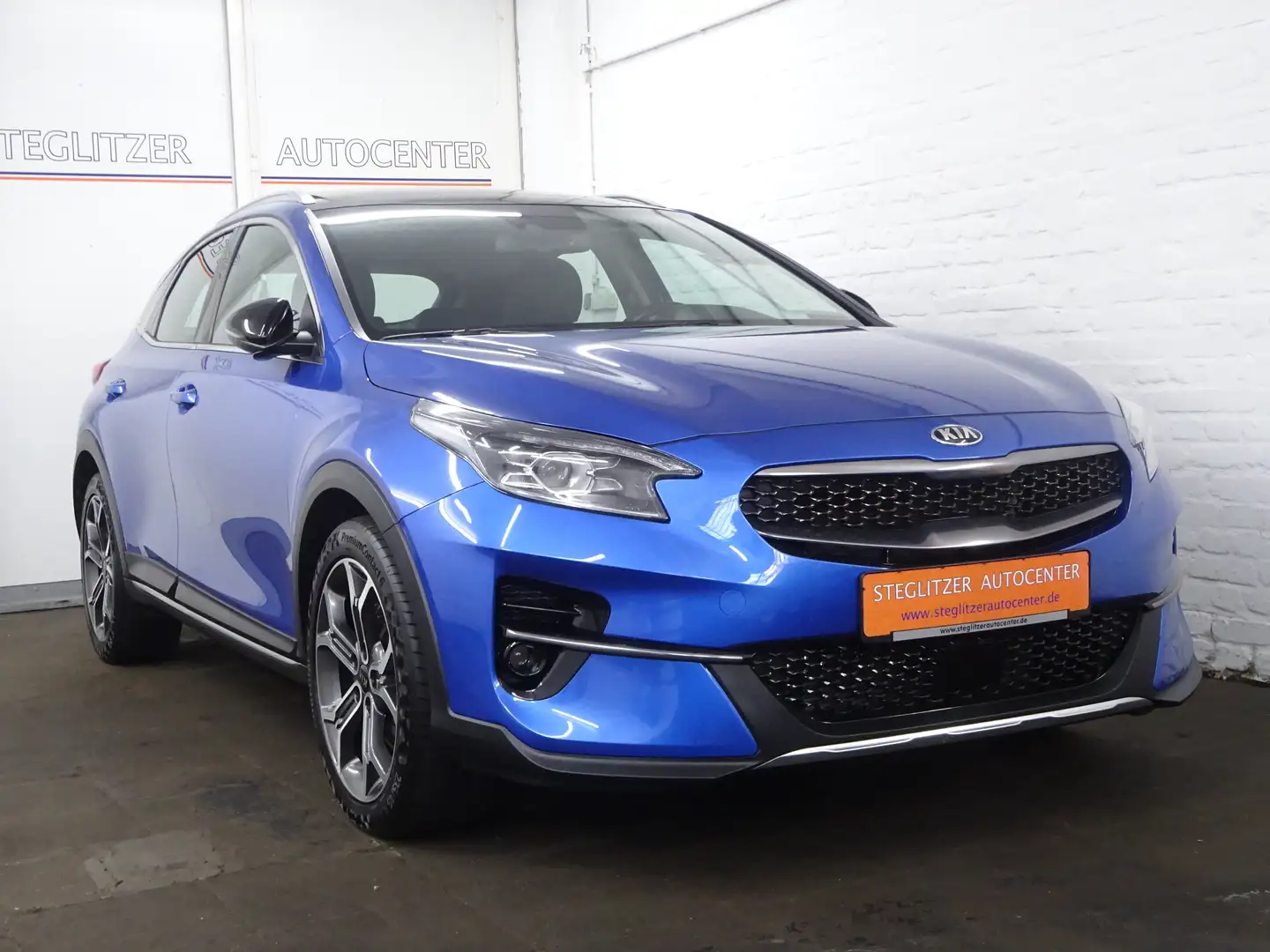 Kia XCeed 1.6 TGDI Spirit DCT ACC/AHK/Pano/LED/Kamera/Navi Blau - 2