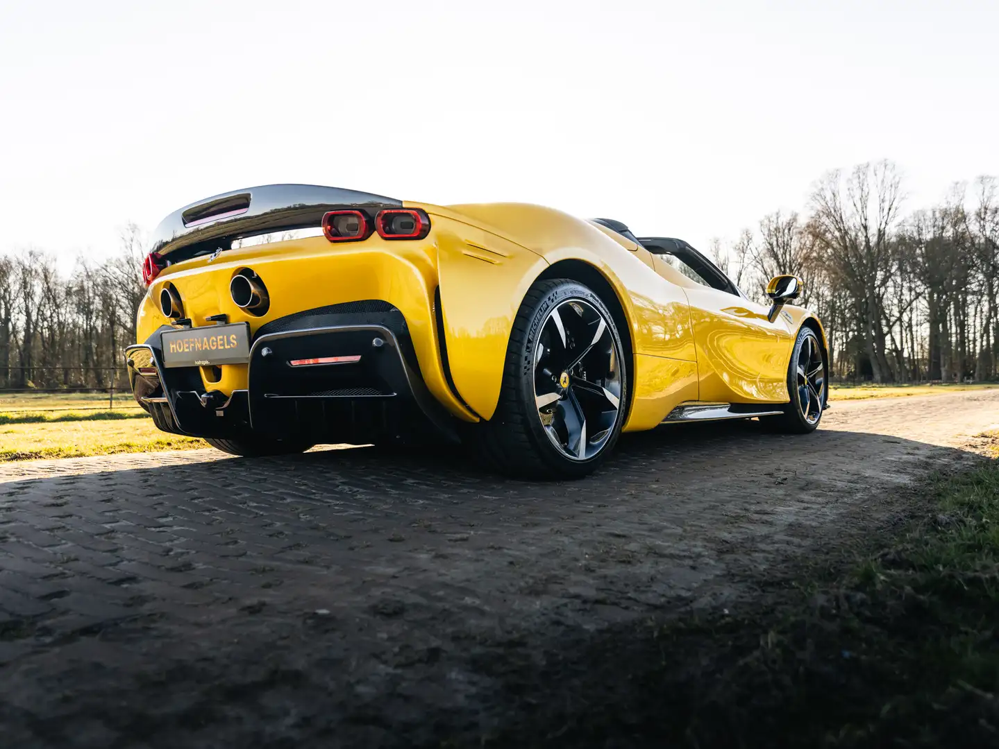 Ferrari SF90 Spider 4.0 V8 Assetto Fiorano, Giallo Triplo Strato, JBL, Galben - 2