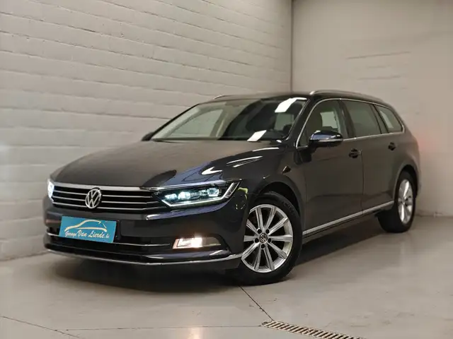 Volkswagen Passat Variant 1.6 TDI SCR DSG Comfortline - Zetelvw - Leder -PDC