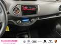Toyota Yaris 1.5 Dual VVT-i Hybrid Klimaautomatik Weiß - thumbnail 12