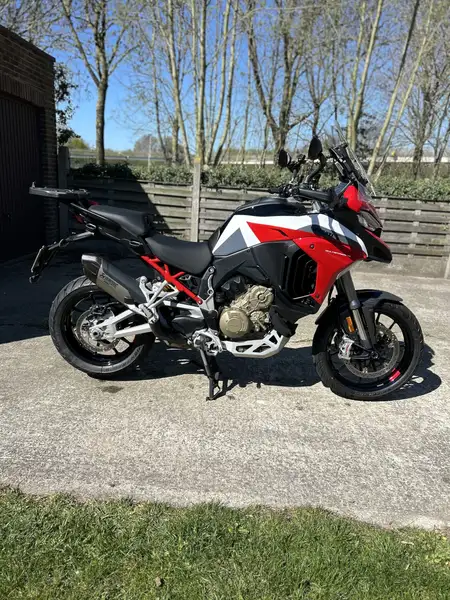 Ducati Multistrada V4 S - foto 3