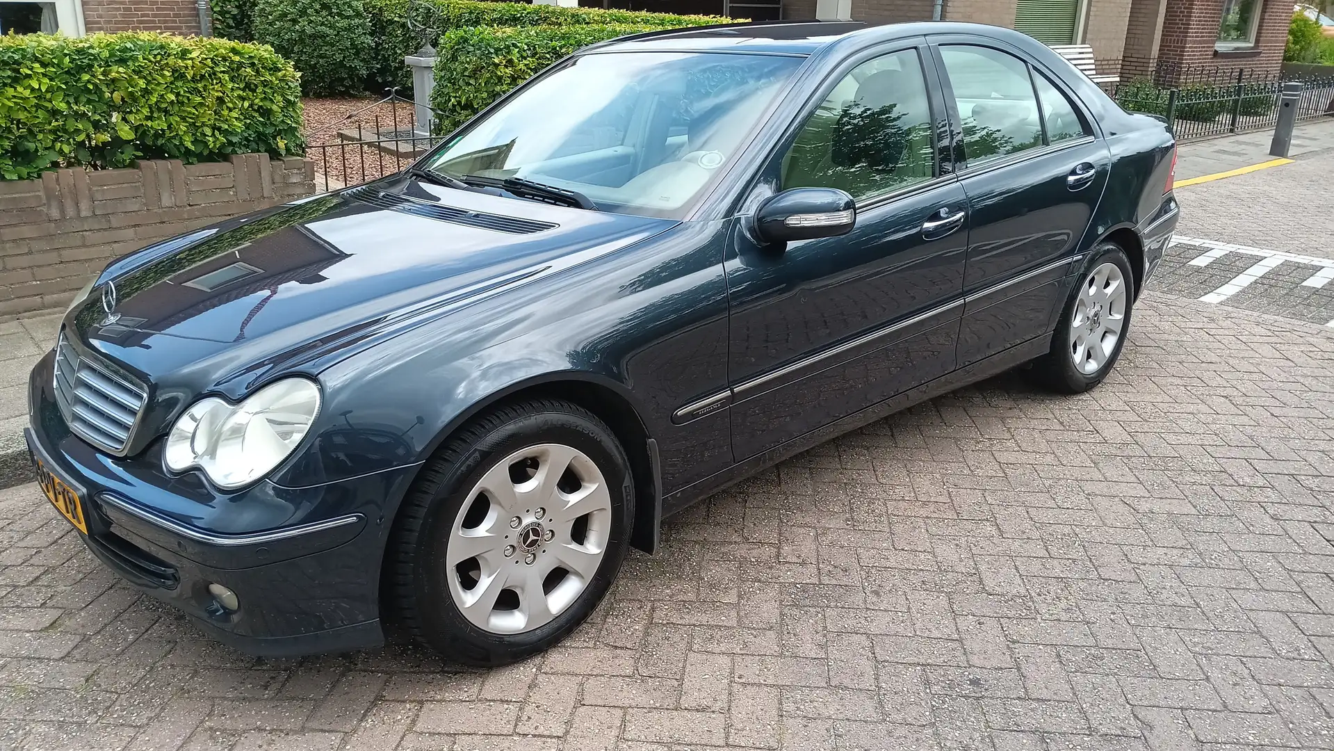 Mercedes-Benz C 180 K. Elegance Bleu - 1