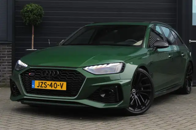 Audi RS4 A4 Avant 2.9 TFSI quattro B&O | 360 | HUD | Pano |