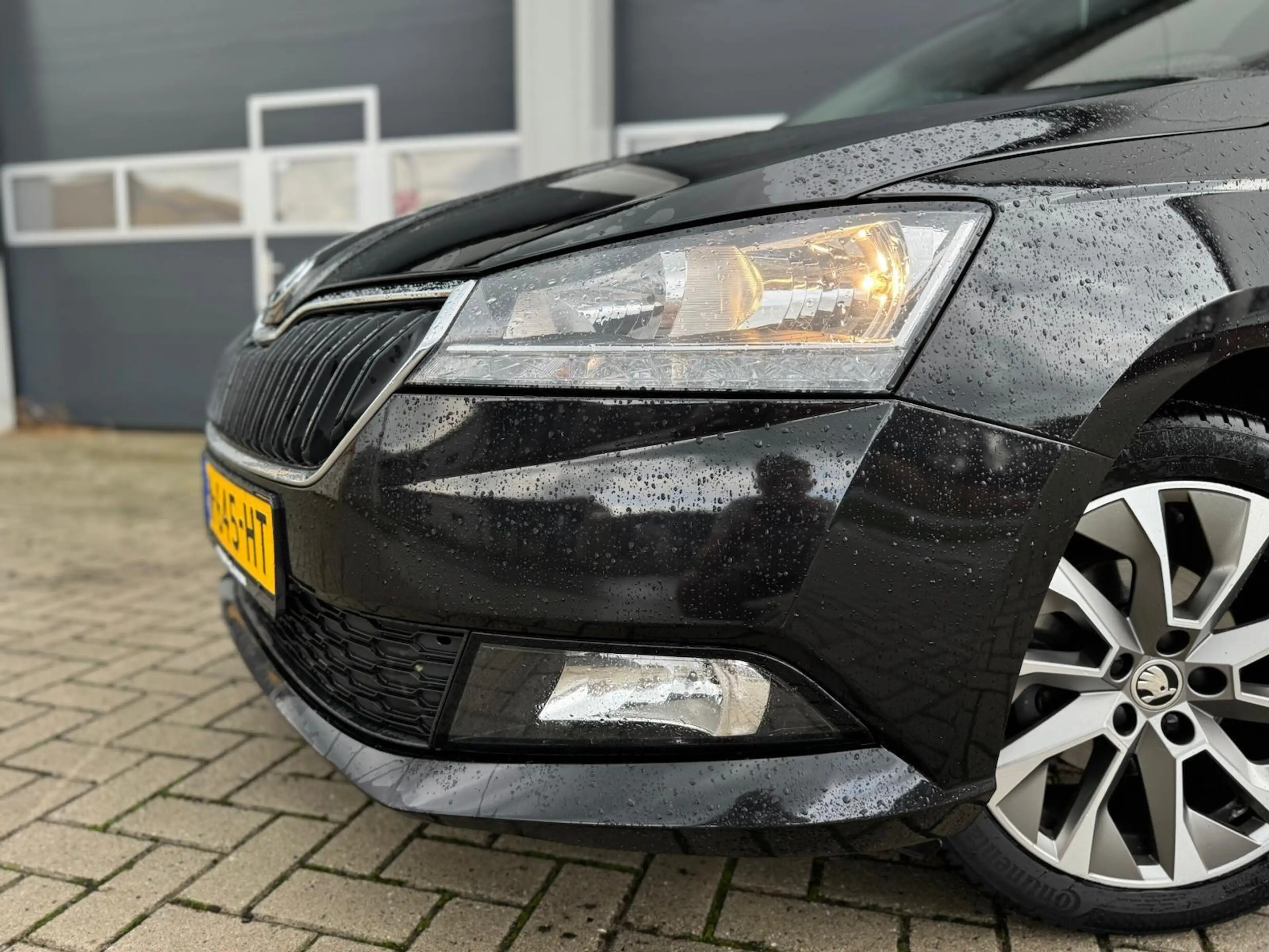 Skoda Fabia Combi 1.0 TSI Business Edition | CarPlay | Trekhaa — photo 22