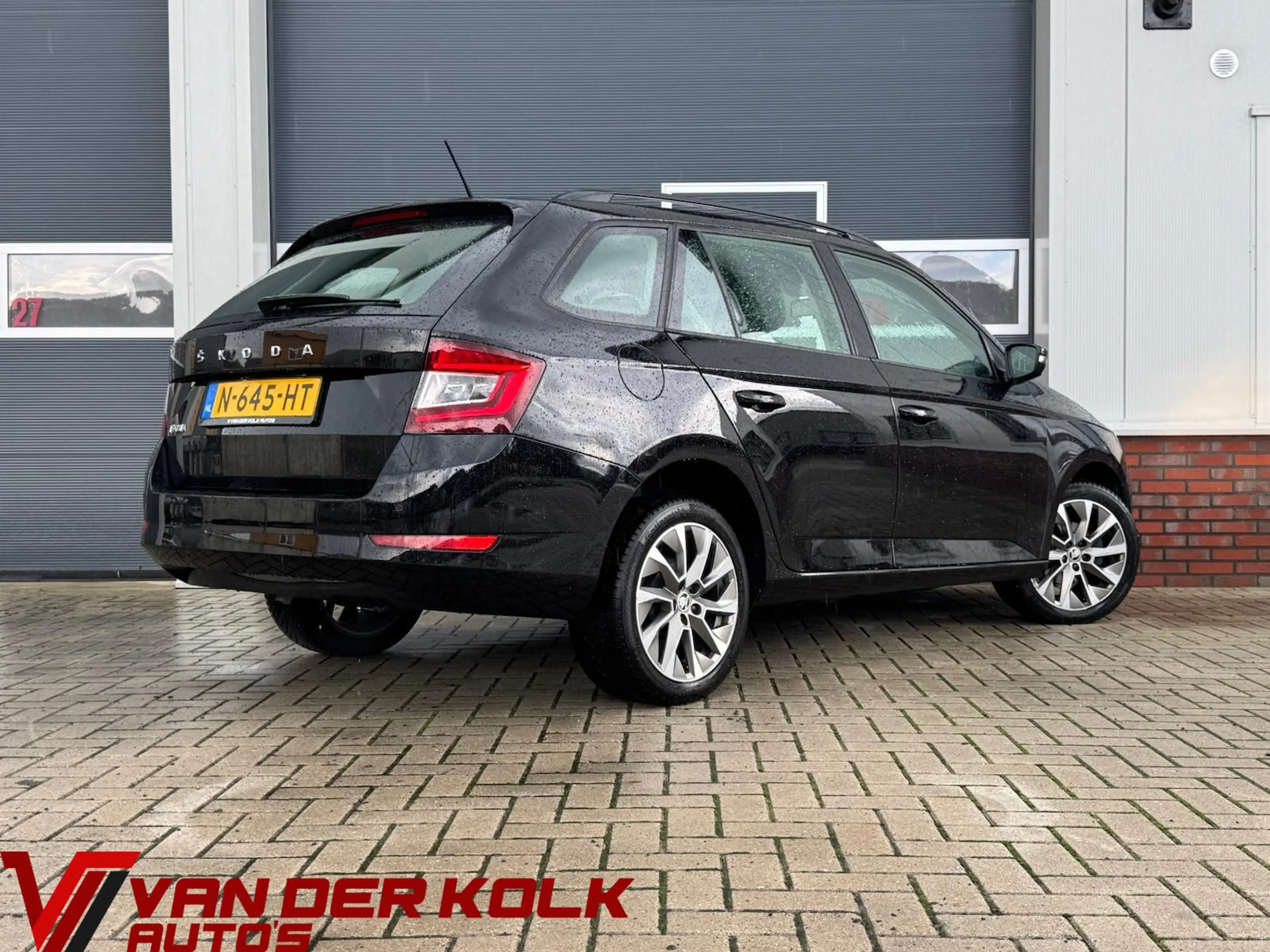 Skoda Fabia Combi 1.0 TSI Business Edition | CarPlay | Trekhaa — photo 2