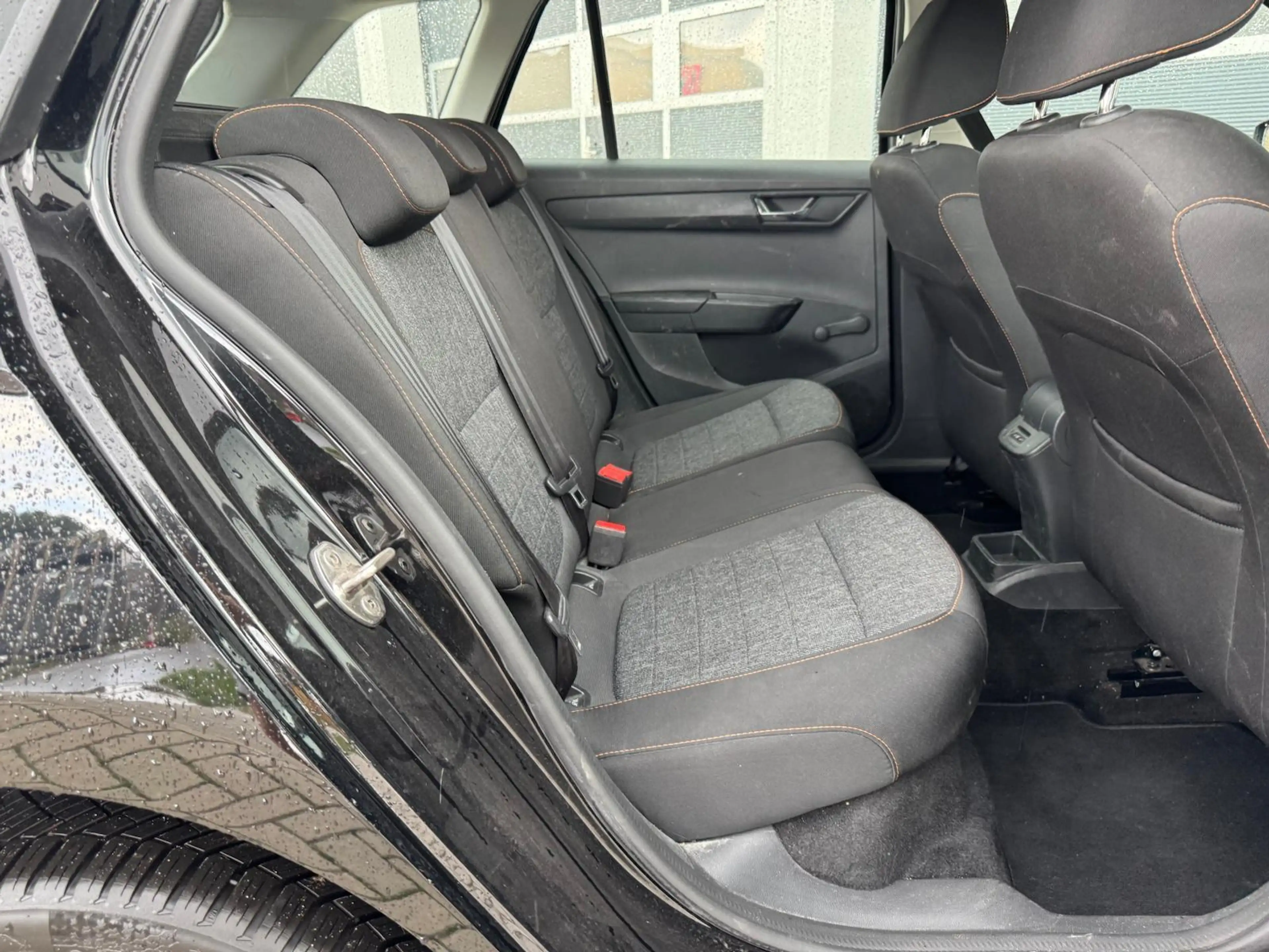 Skoda Fabia Combi 1.0 TSI Business Edition | CarPlay | Trekhaa — photo 21