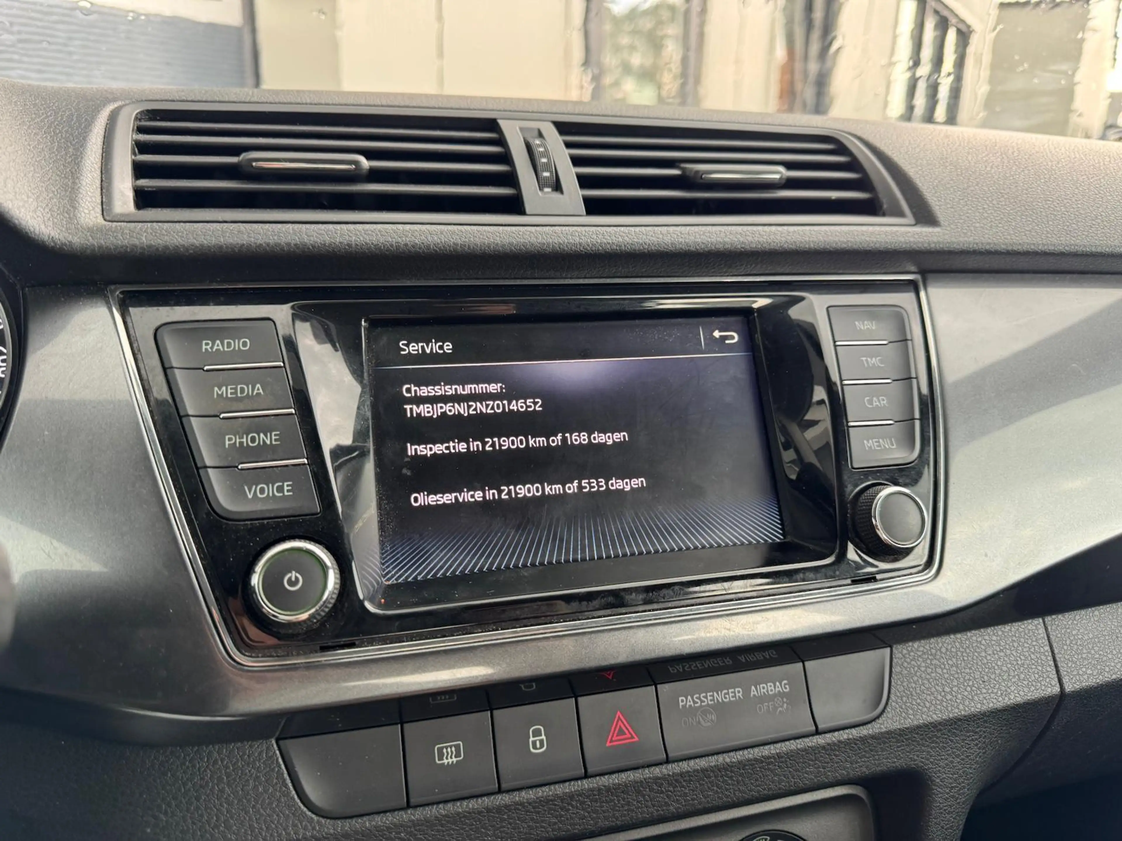 Skoda Fabia Combi 1.0 TSI Business Edition | CarPlay | Trekhaa — photo 16