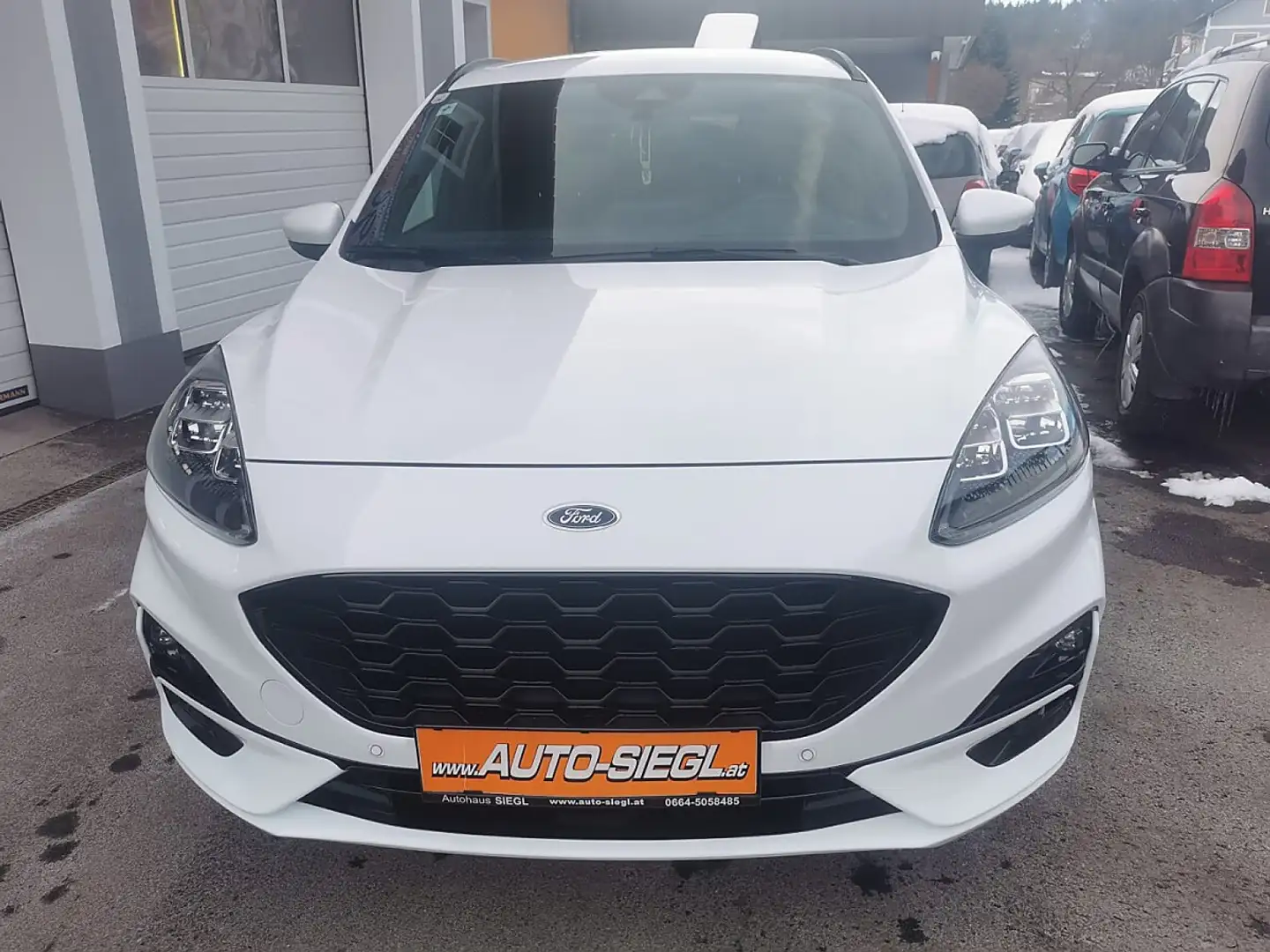 Ford Kuga 2,5 Duratec PHEV ST-Line X Aut. Weiß - 2