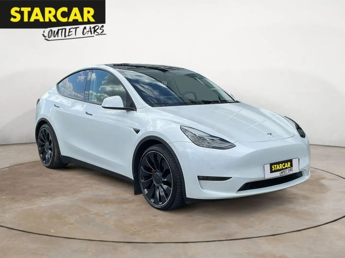 Tesla Model Y LR PERFORMANCE DUAL+AWD+75kWh+PANO+AUTOPILOT+21" Weiß - 1