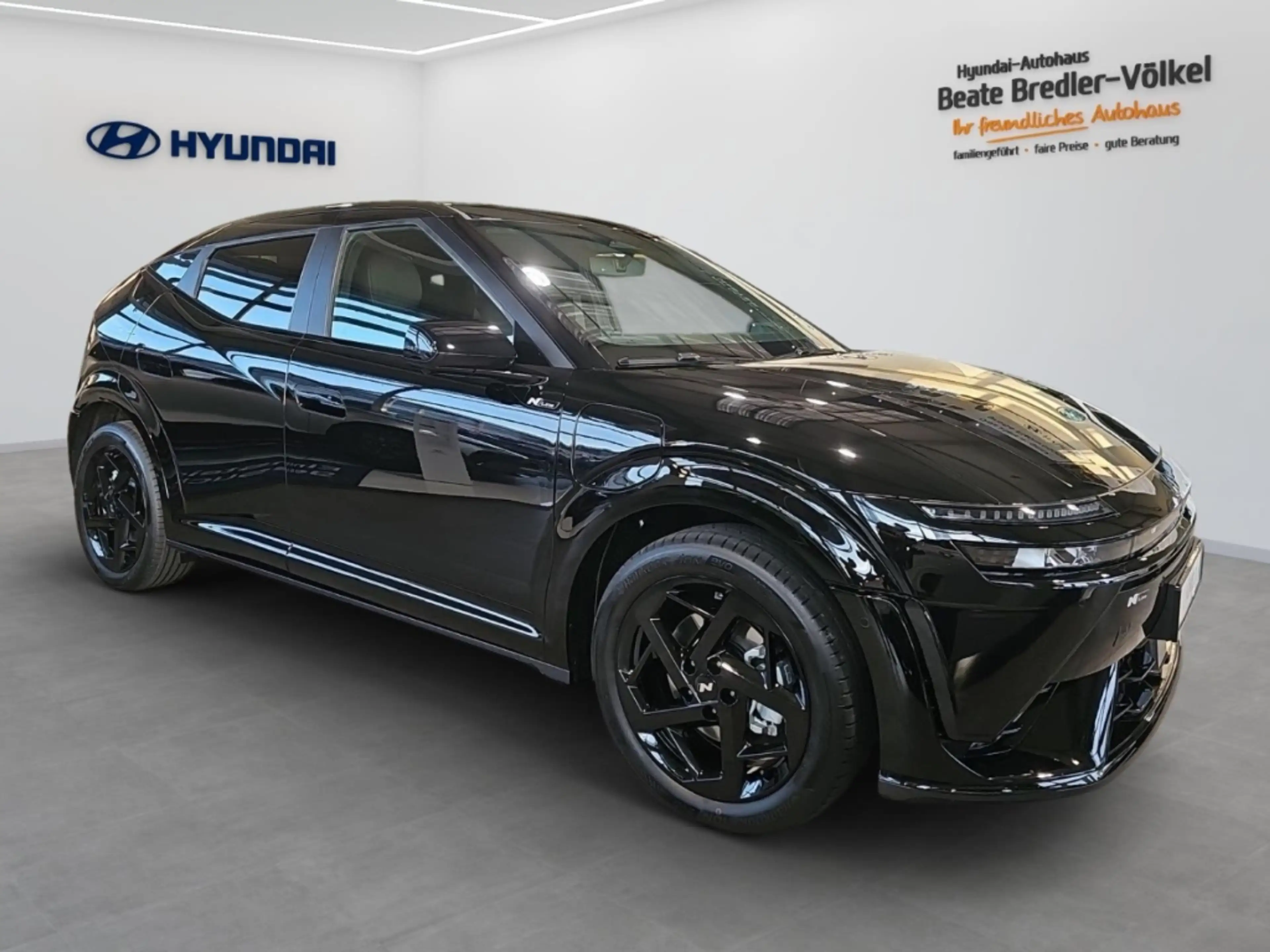 Hyundai IONIQ 3 N-Line 61kWh Voll-LED Kamera Navi — photo 2