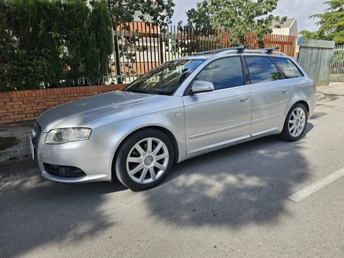 Audi A4 Avant 2.0TDI DPF 170 Plateado - 2