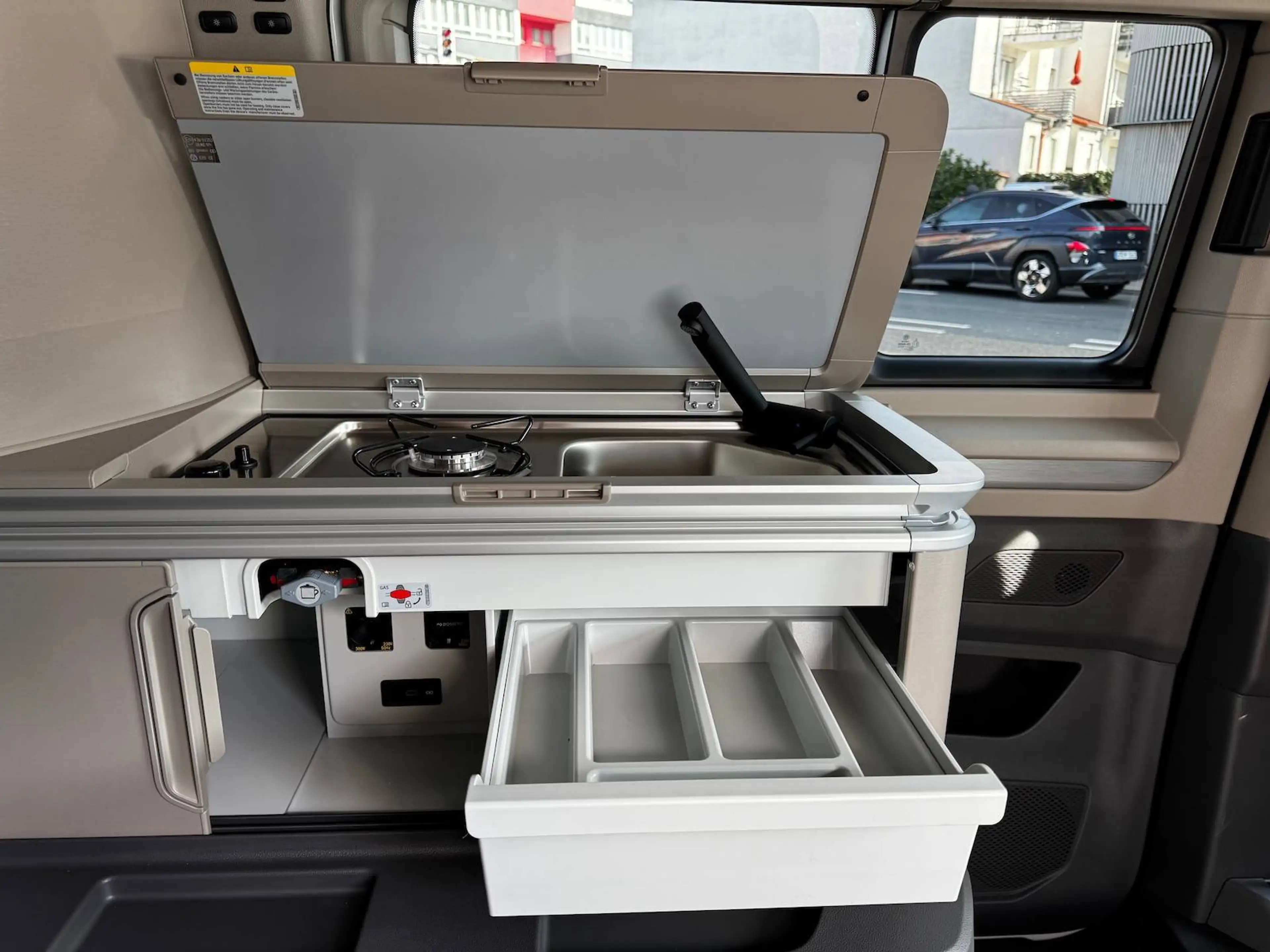Volkswagen T7 California Ocean TDI SCR DSG — photo 9