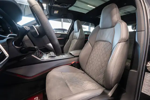 Audi S6 view 12