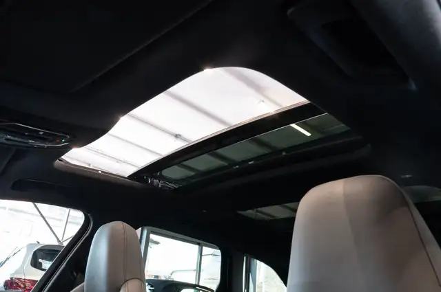 Audi S6 view 15