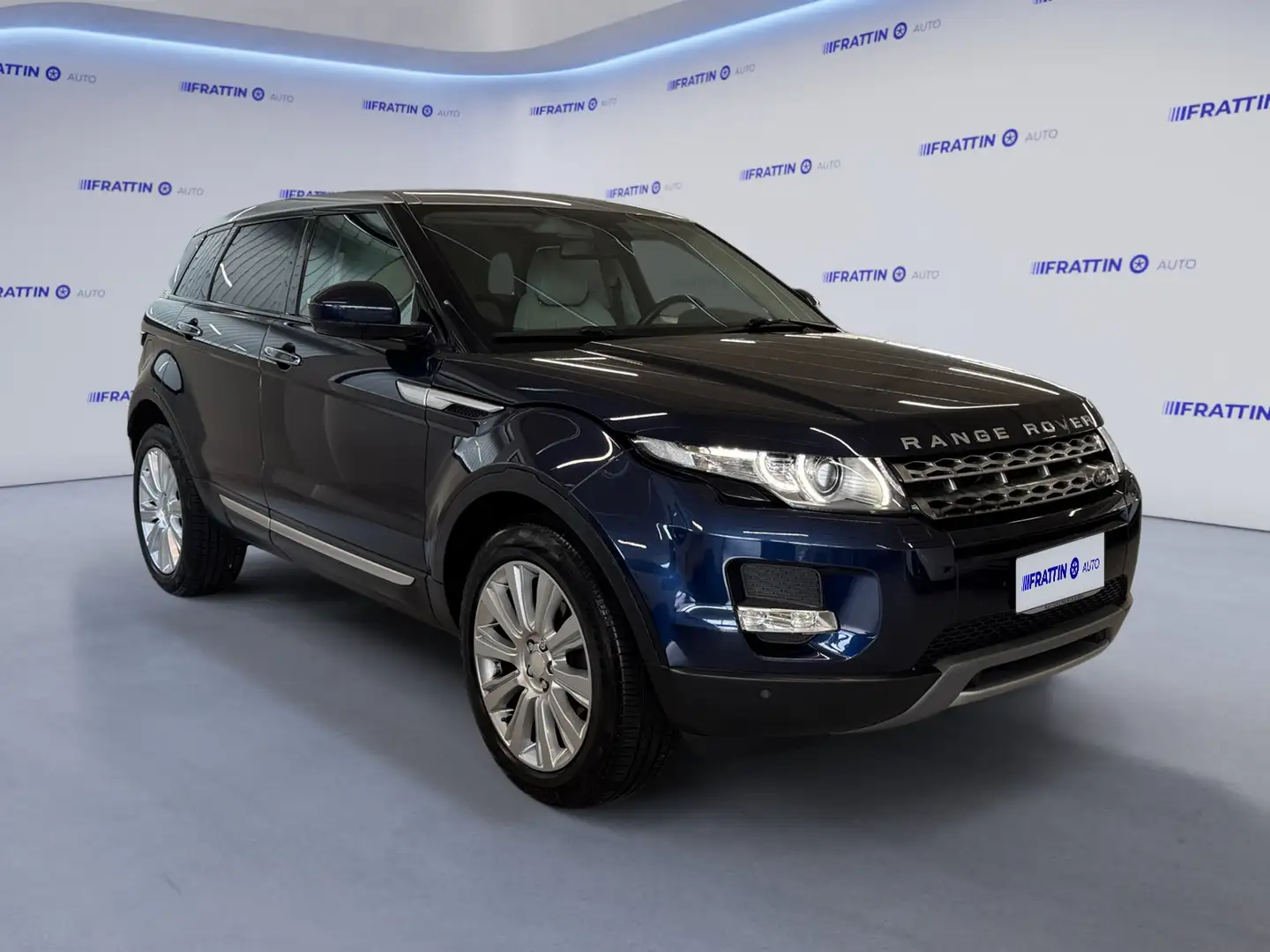 Land Rover Range Rover Evoque Range Rover Evoque 2.2 TD4 5p. Prestige Niebieski - 2