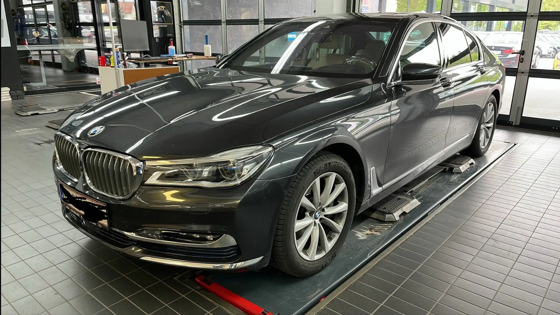 BMW 730 730d xDrive Österreich-Paket Aut. - 1