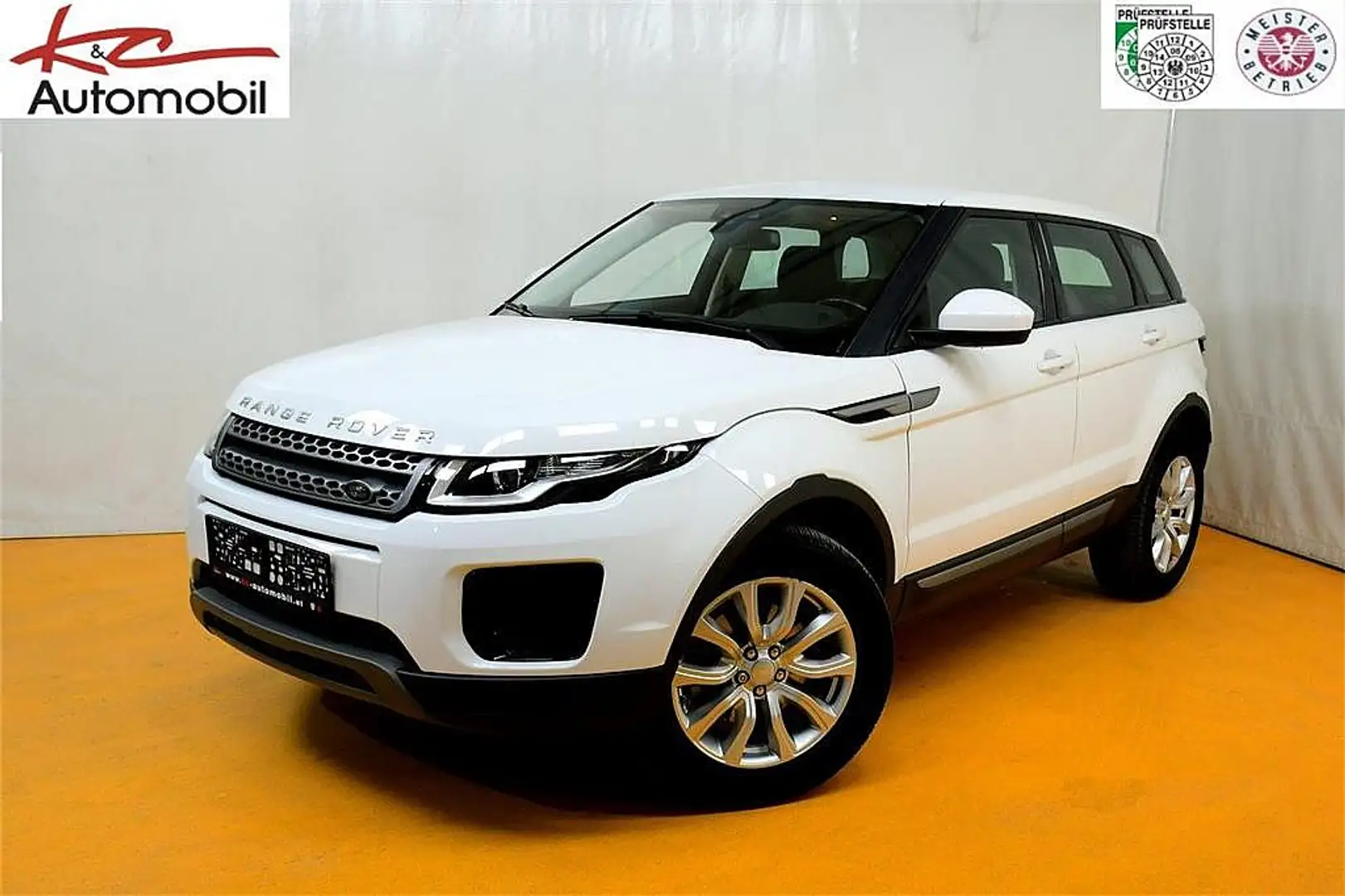 Land Rover Range Rover Evoque 2,0 D150 R-Dynamic S Aut. Weiß - 1