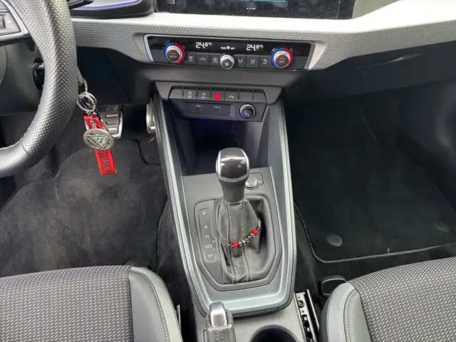 Audi A1 view 11