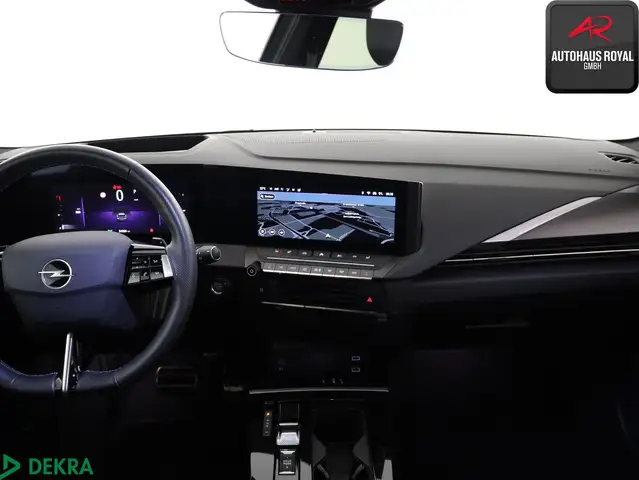 Opel Astra view 9