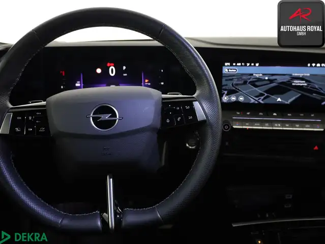 Opel Astra view 15