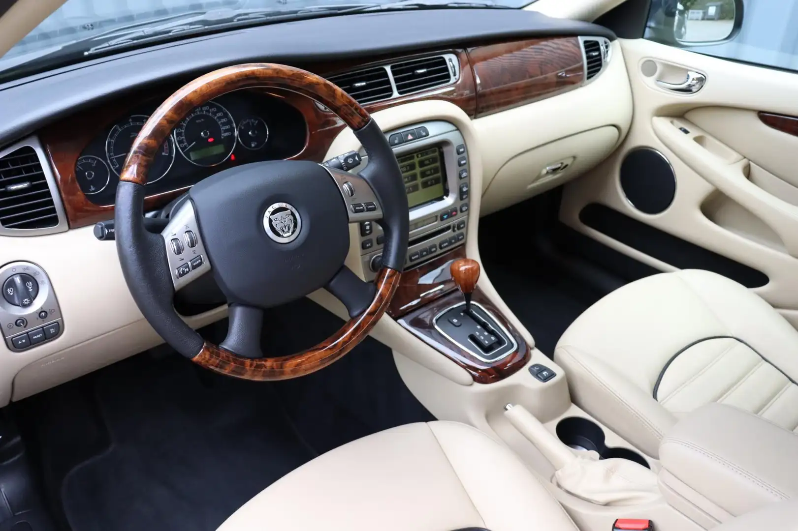 Jaguar X-Type 3.0 V6 AWD EXCLUSIVE *112.234KM.!* Gris - 2